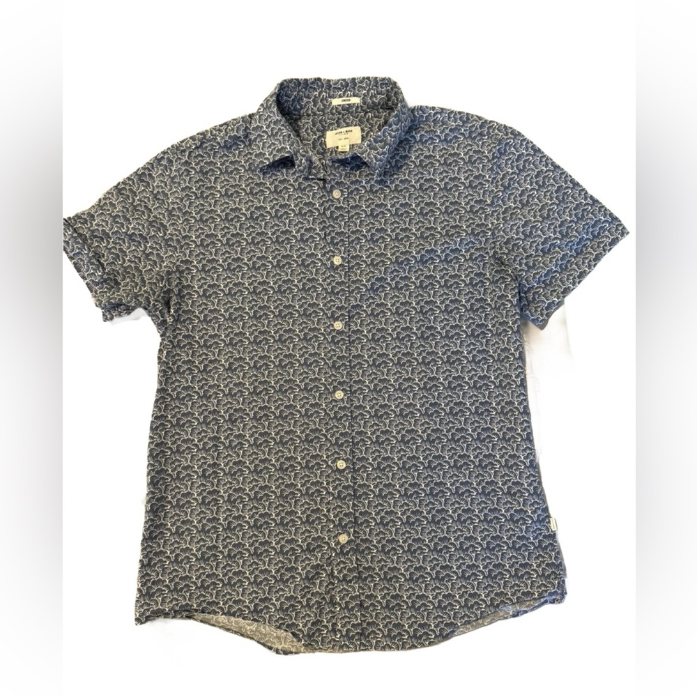 Stylish Navy Patterned Casual Shirt